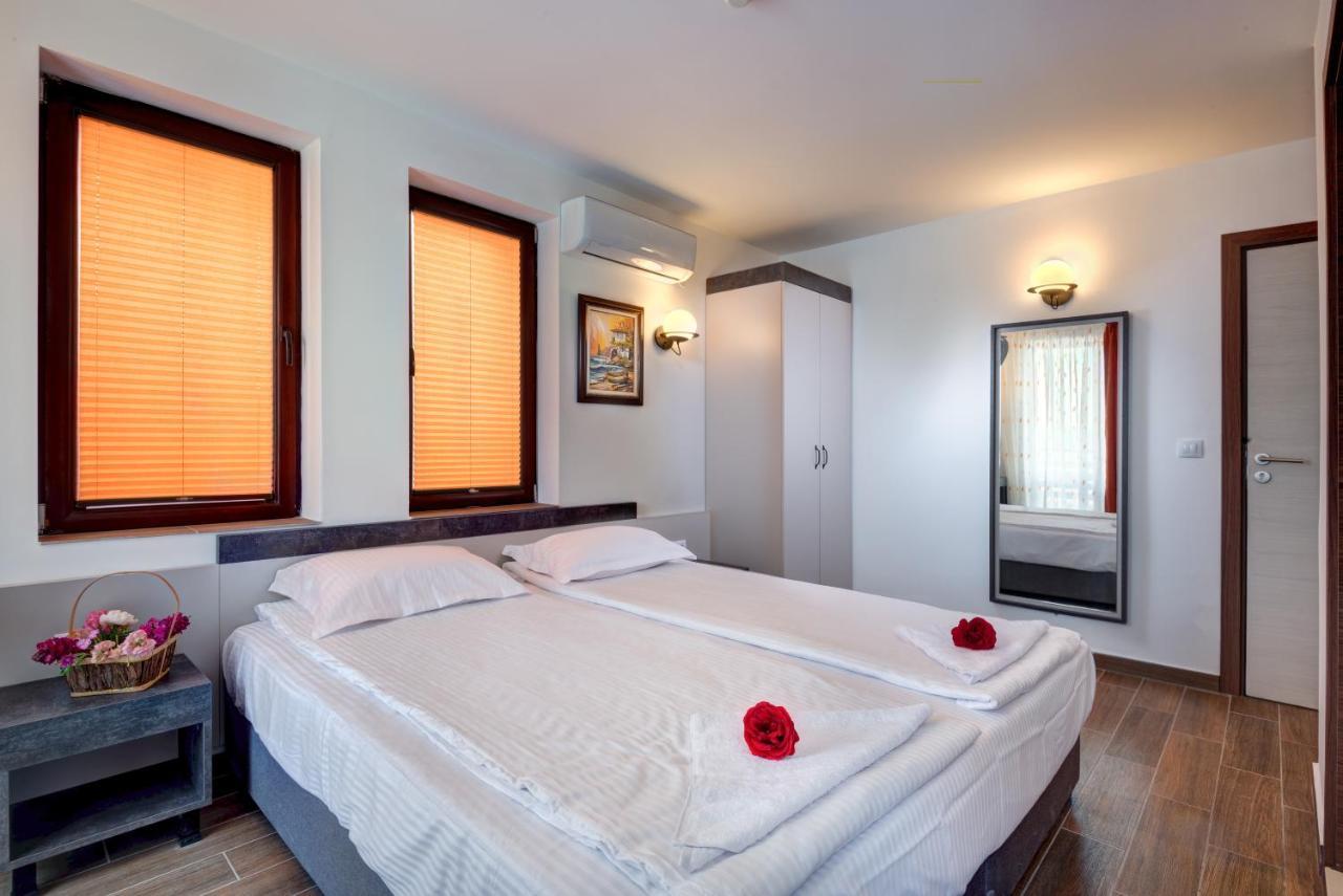 Panorama Blue Family Hotel And Free Parking Misivri Dış mekan fotoğraf