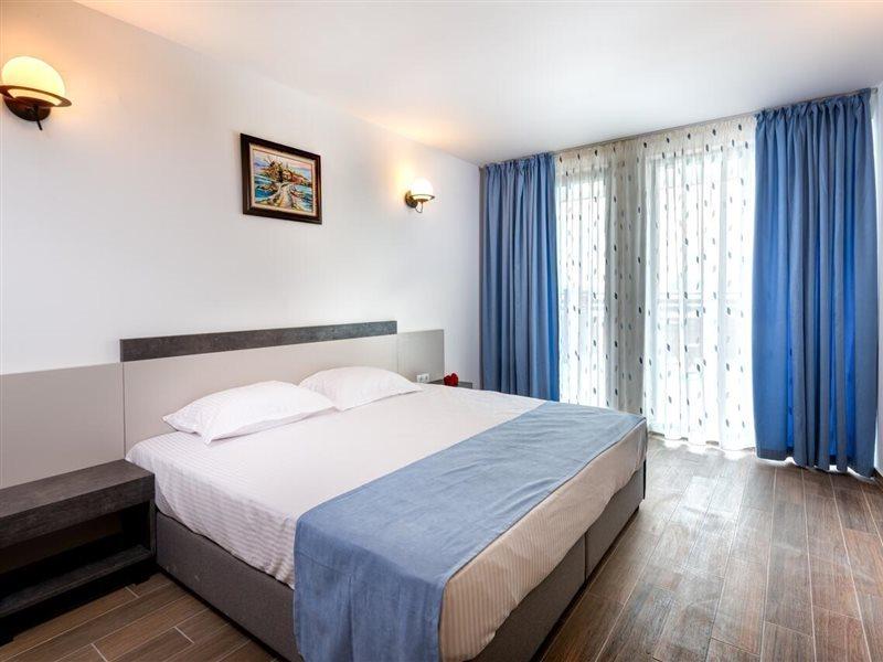 Panorama Blue Family Hotel And Free Parking Misivri Dış mekan fotoğraf