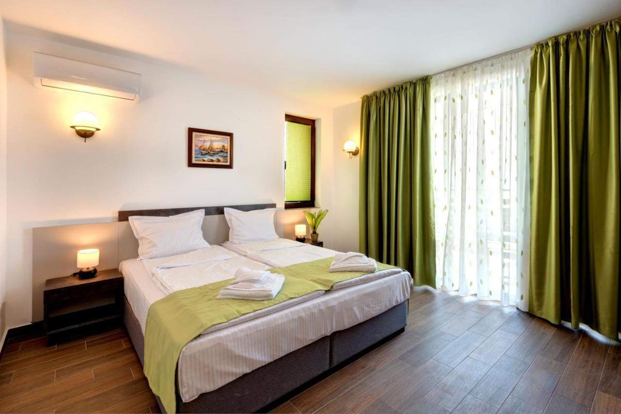 Panorama Blue Family Hotel And Free Parking Misivri Dış mekan fotoğraf